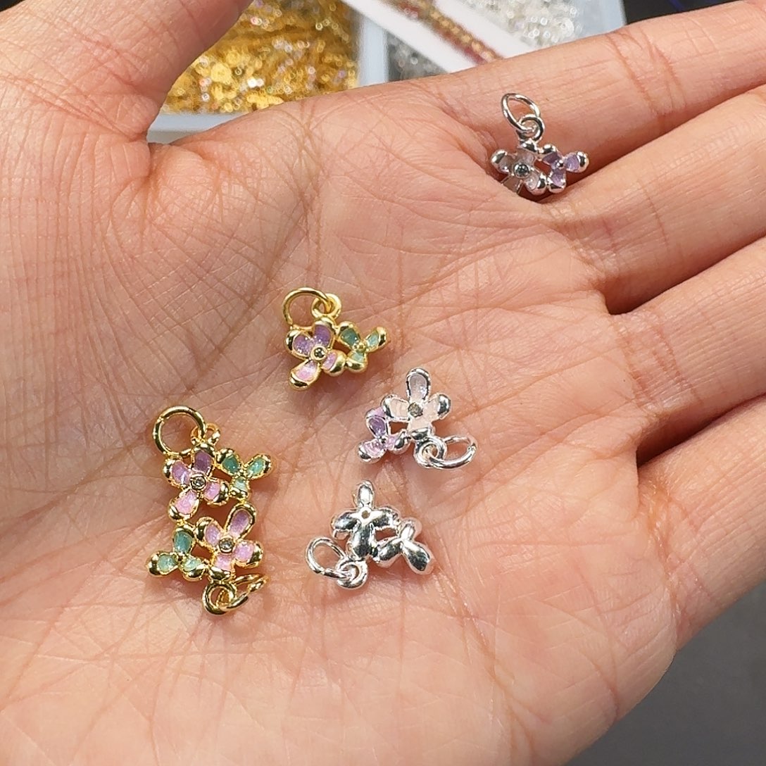 闪拍16号小提溜金银各3个