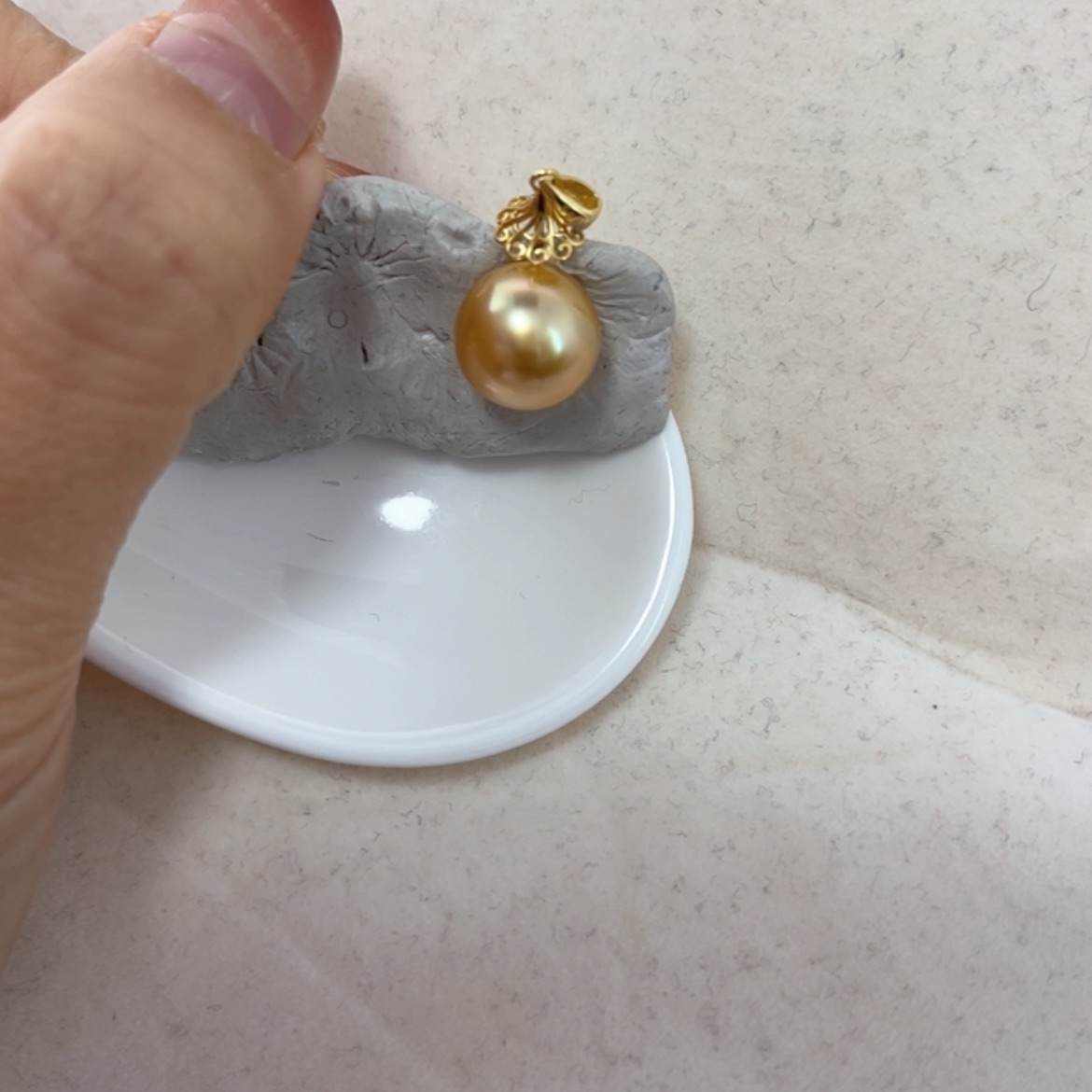 【闪购商品】银S925镶嵌颈饰海水珍珠11-12