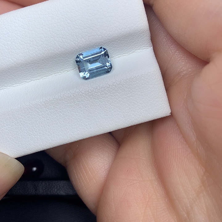 海蓝宝石裸石1.22ct海蓝宝