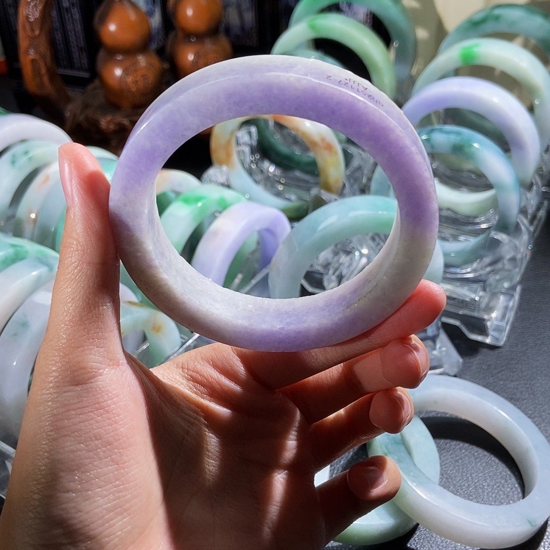 认***钱定制翡翠未镶嵌手镯