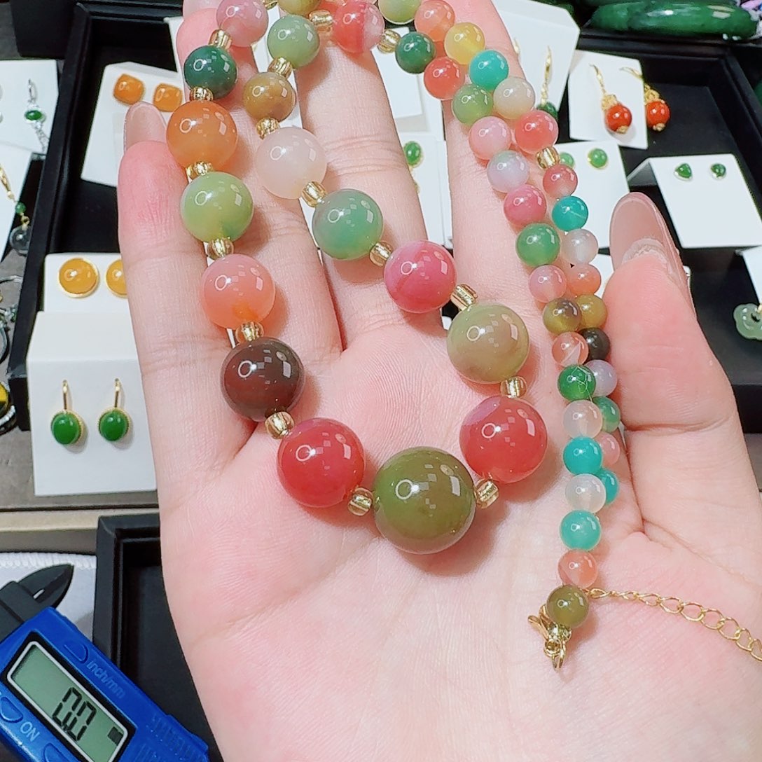 玛瑙/玉髓未镶嵌颈饰塔链