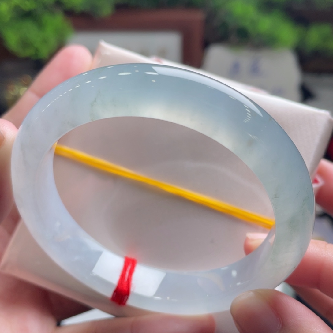 翡翠未镶嵌手镯54.8天空冰蓝 起光 