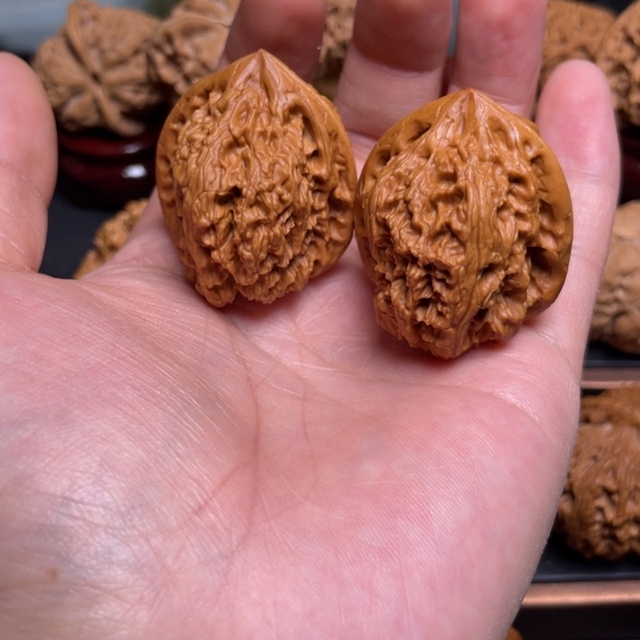 文玩核桃把件小粗筋