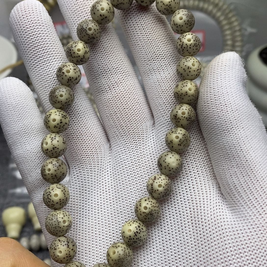 吊坠星月菩提10圆石玉料