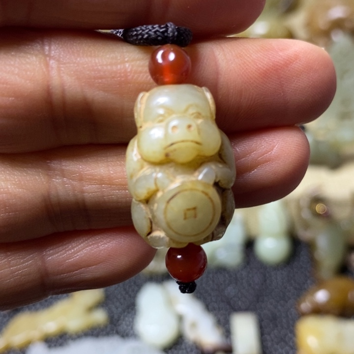 和田玉挂件未镶嵌