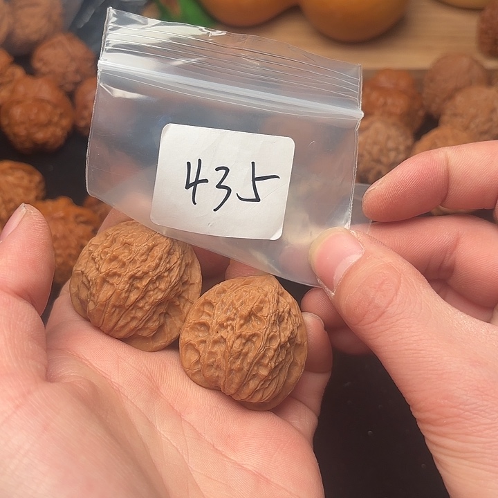 把件文玩核桃38 尺  崔凯公子帽   435