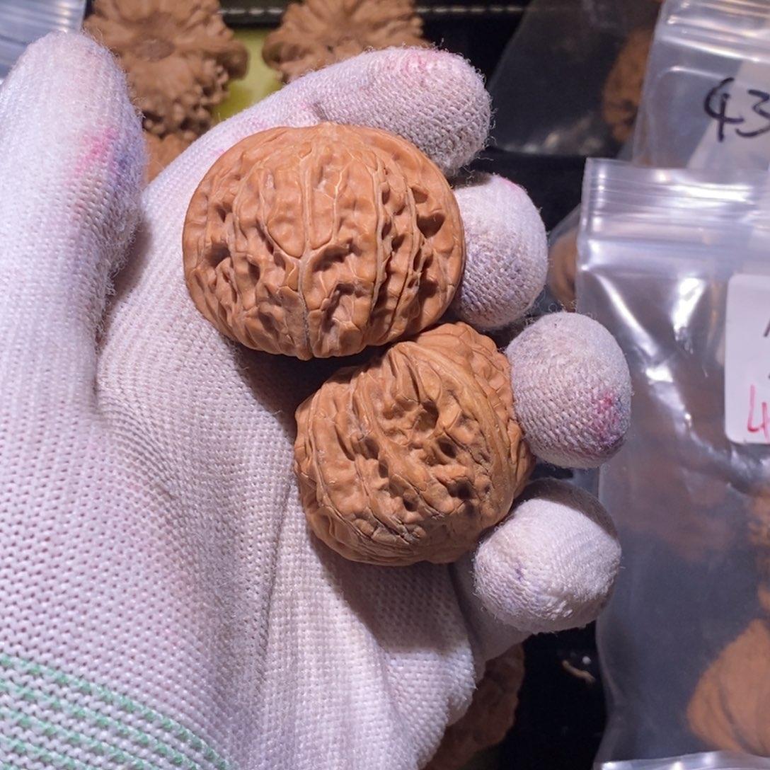 文玩核桃吊坠磨盘