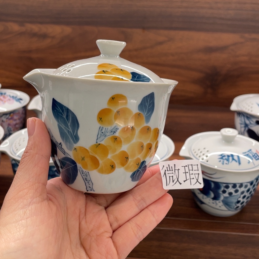 手工绘制釉下彩微瑕