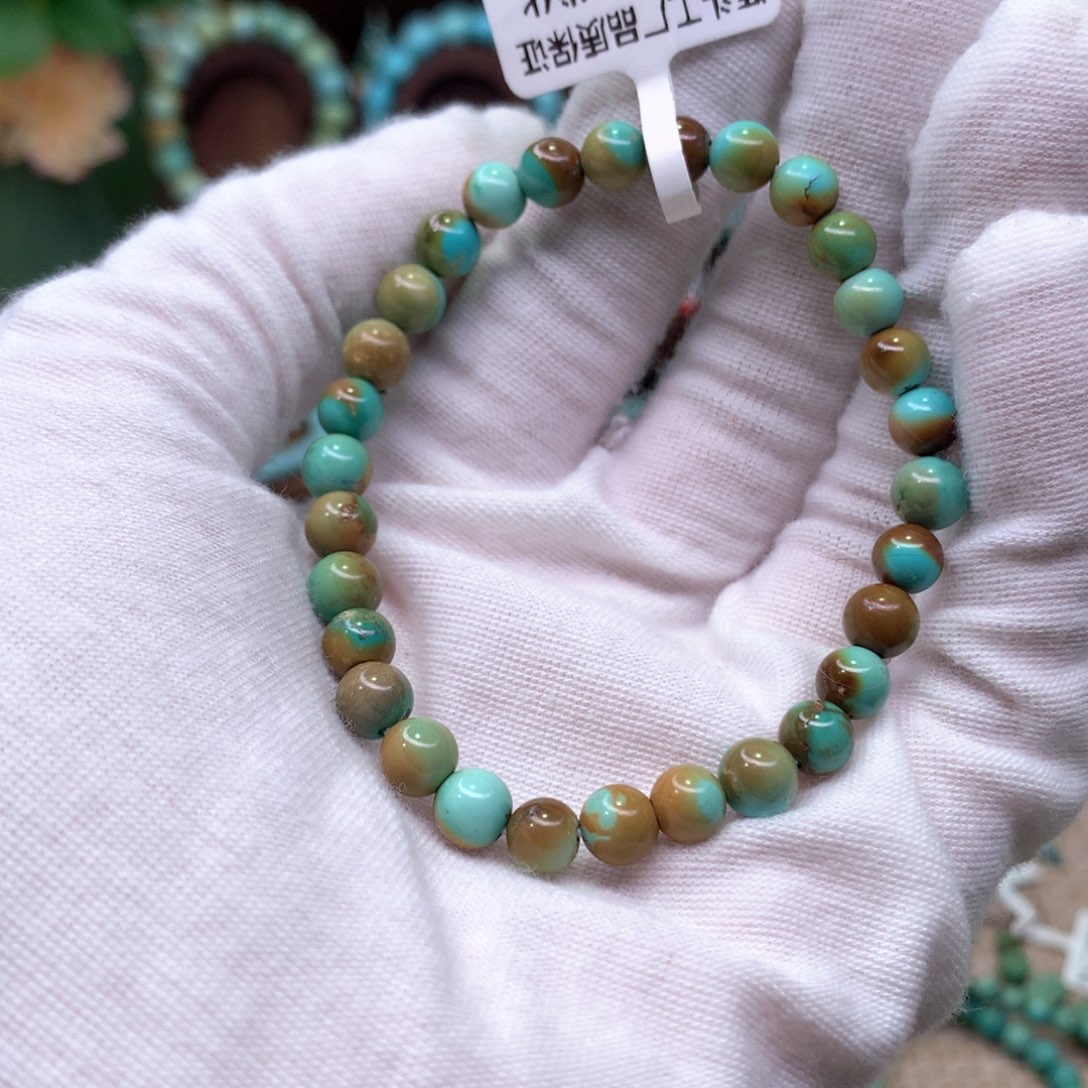 绿松石配饰未镶嵌