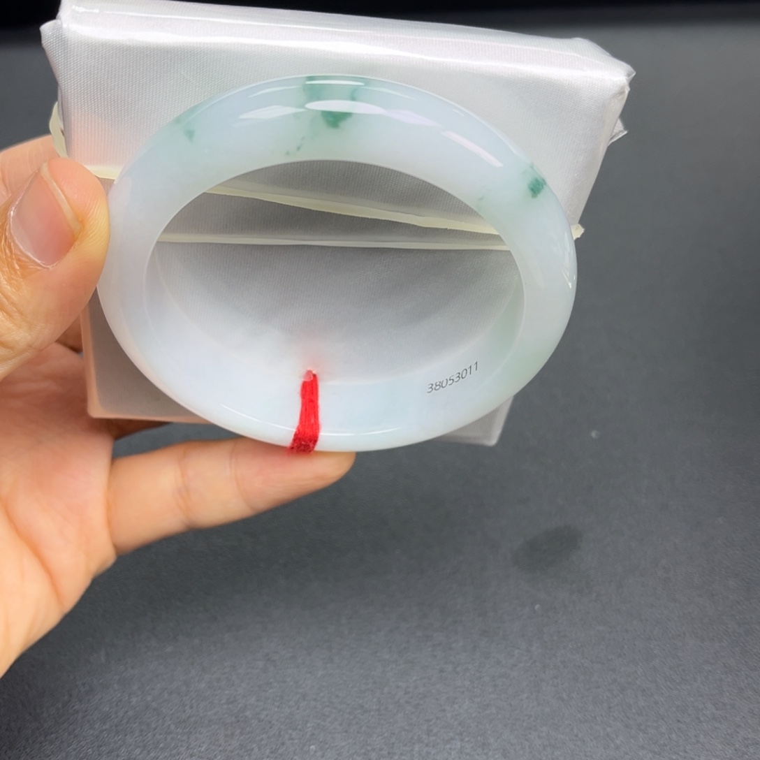 翡翠未镶嵌手镯手镯