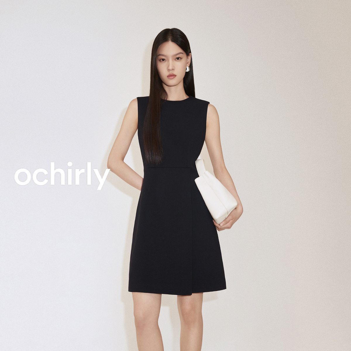4401[赵老板专属]欧时力 A字无袖连衣裙收腰小黑裙气质高级感秋新