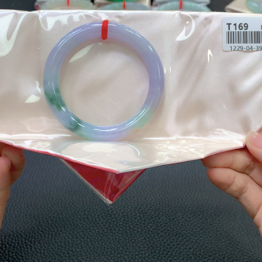 翡翠未镶嵌手镯10