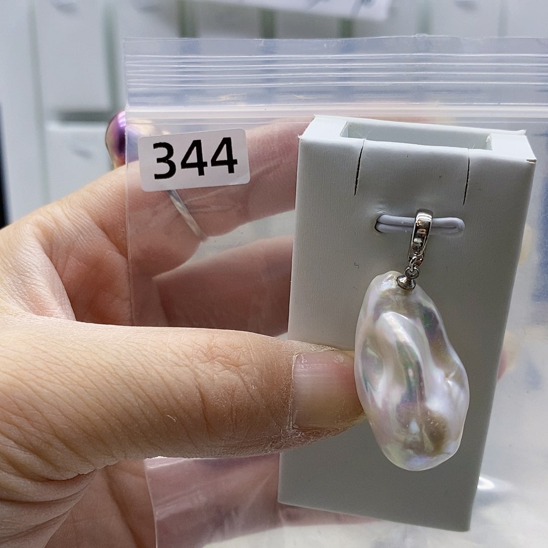 颈饰合金淡水珍珠