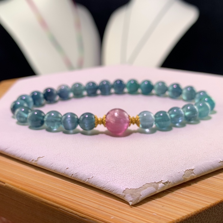 双色碧玺手链未镶嵌A****?