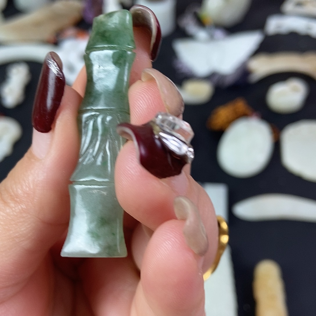 翡翠挂件未镶嵌挂件14558666