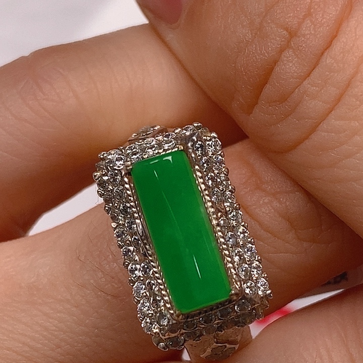 翡翠散珠翡翠蛋面