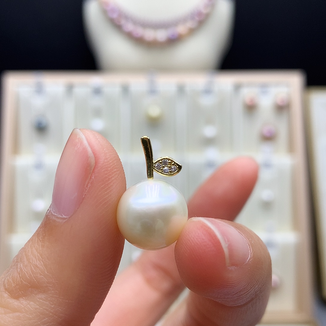 淡水珍珠颈饰合金