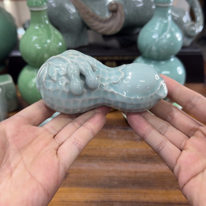 龙泉青瓷茶具微瑕4053