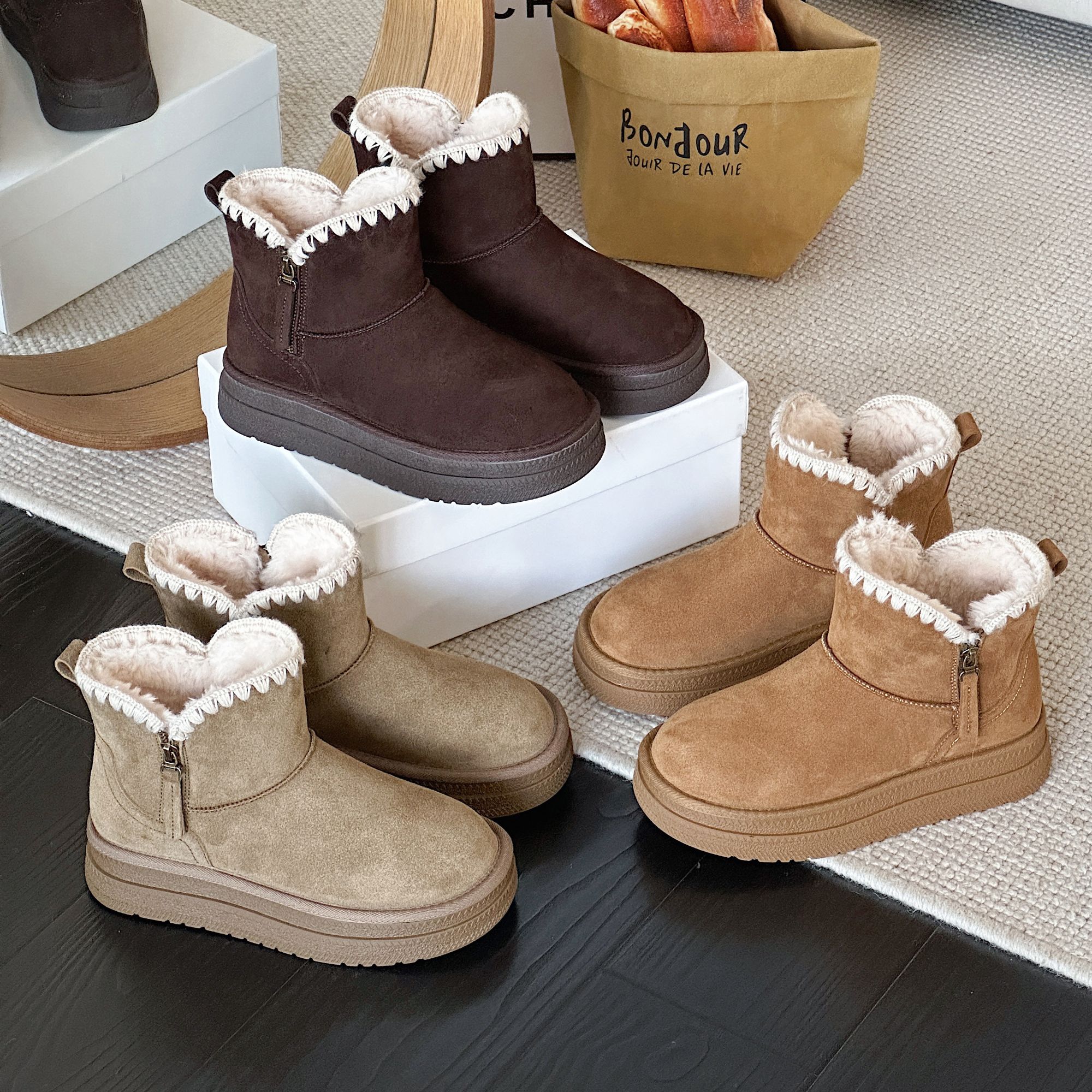 大尧5CM复古港风保暖中筒女雪地靴防滑流苏花边加厚秋冬冬季M258