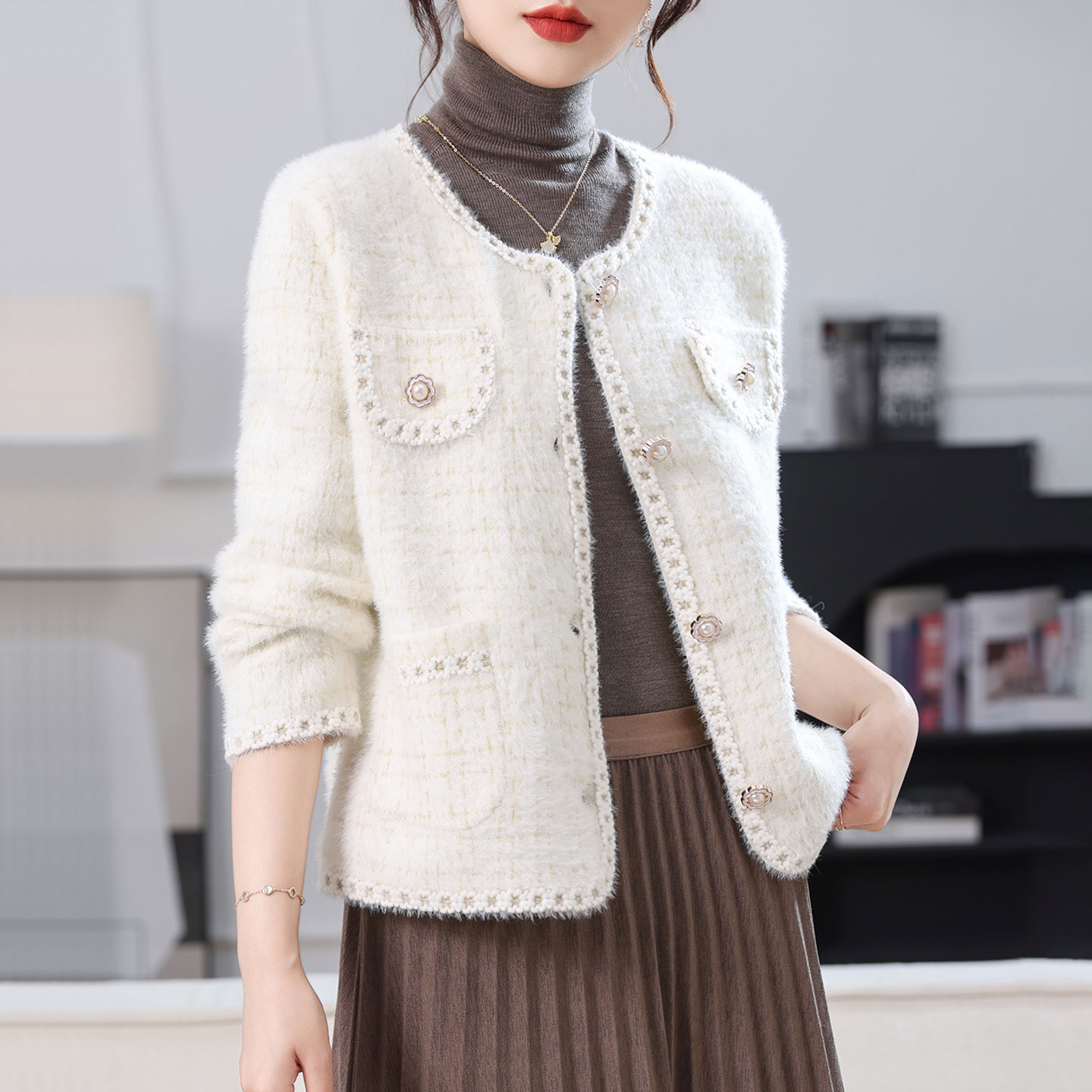 秋季新款纯色圆领小香风羊毛针织开衫毛衣女气质百搭时尚显瘦外套