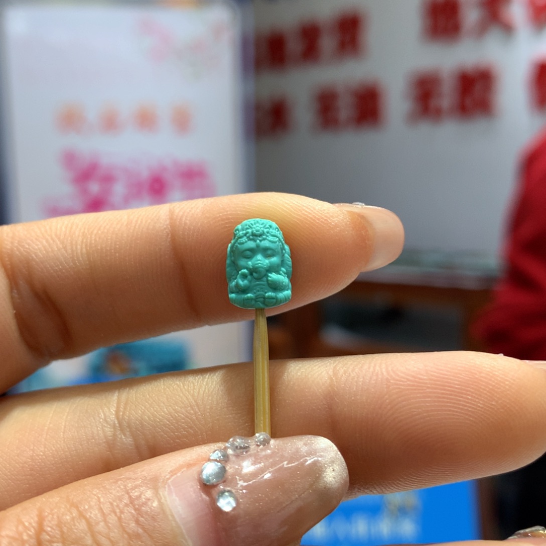 绿松石配饰未镶嵌