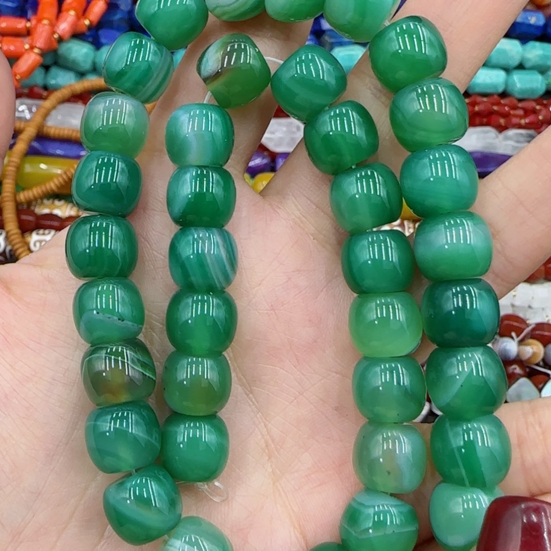 玛瑙/玉髓珠宝半成品未镶嵌绿玛瑙老型一条9×11