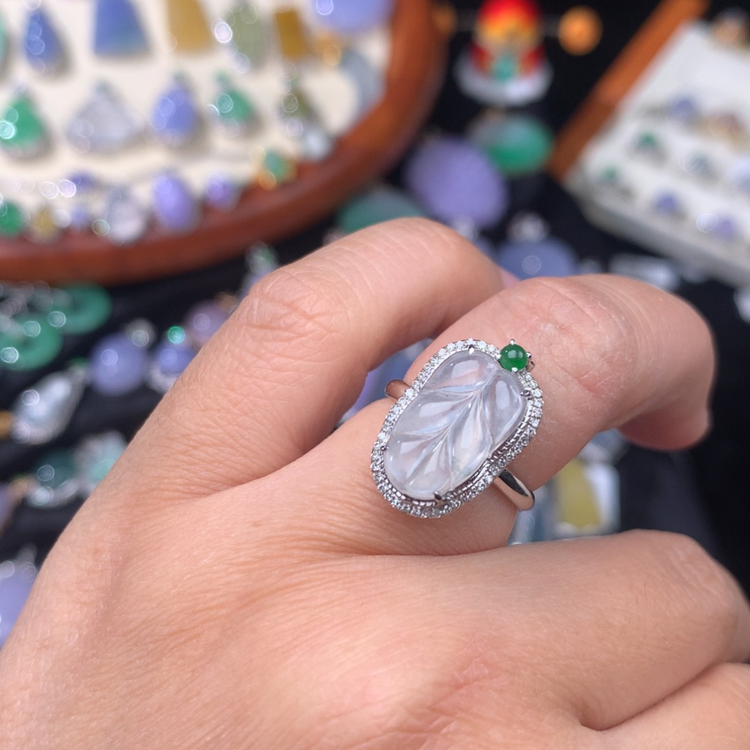 翡翠吊坠(不含链)18K金镶嵌树叶两用款