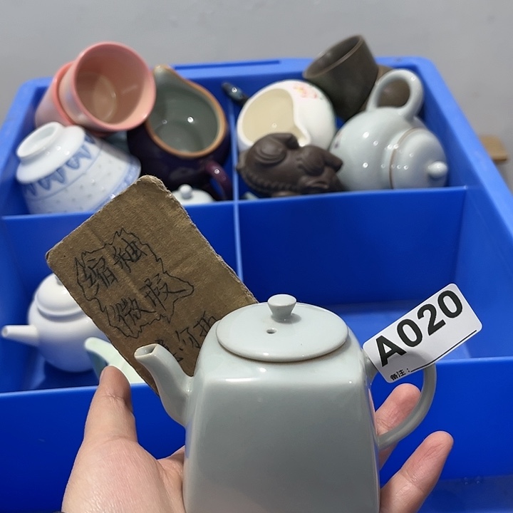 茶具默认微瑕瓷器、茶具、壶、摆件，介意勿拍 