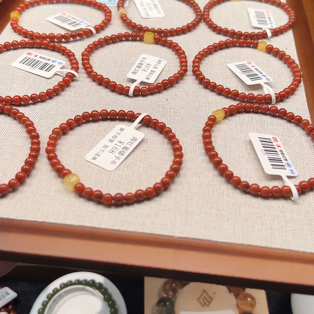 南红玛瑙未镶嵌手链001