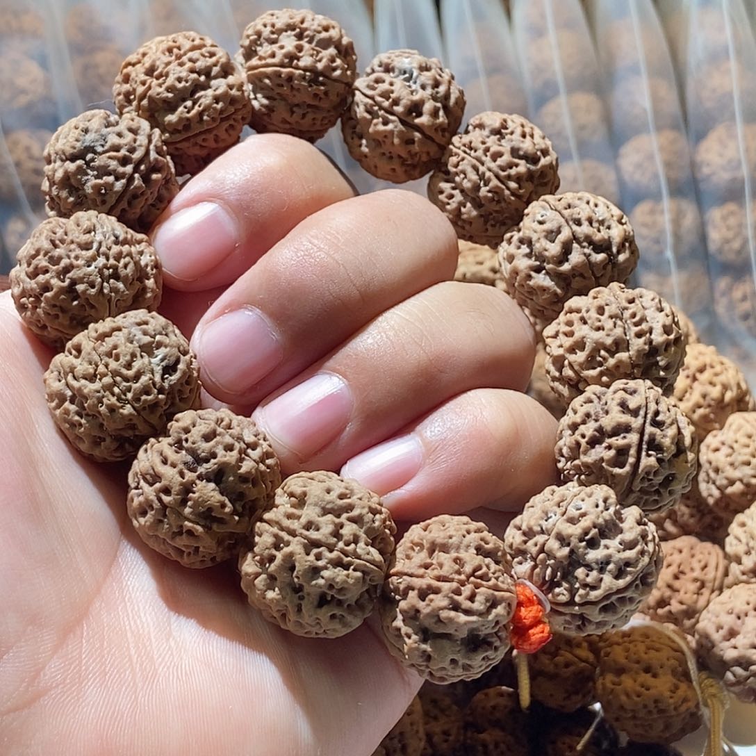 吊坠金刚菩提深沟梅花23mm