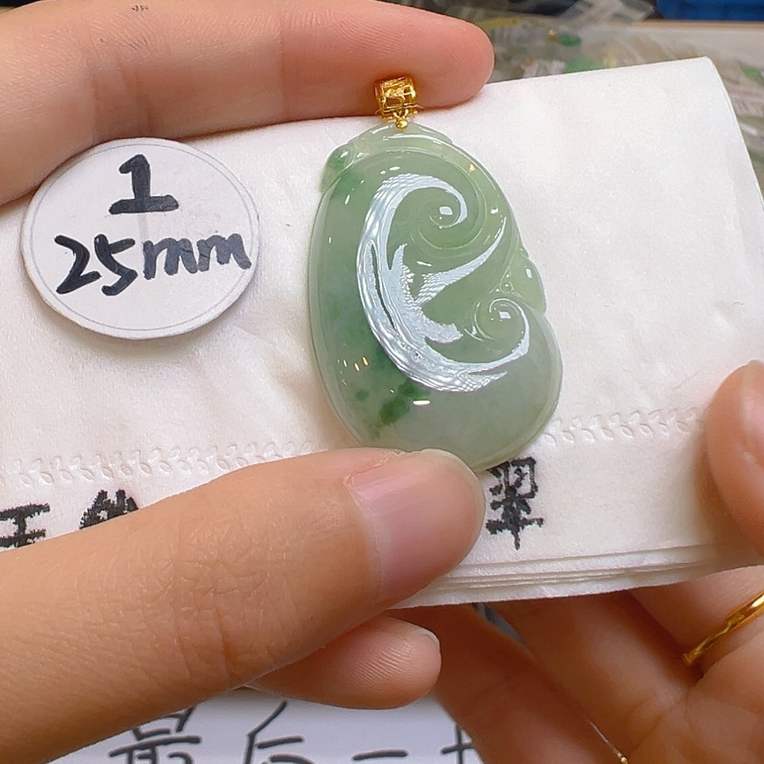 翡翠颈饰18K金镶嵌我