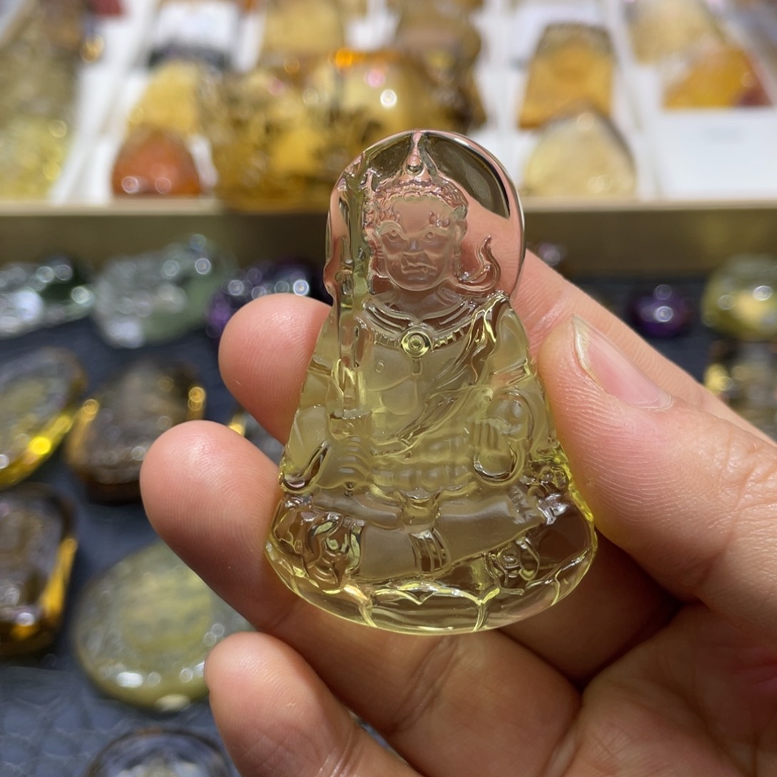 水晶颈饰未镶嵌定制