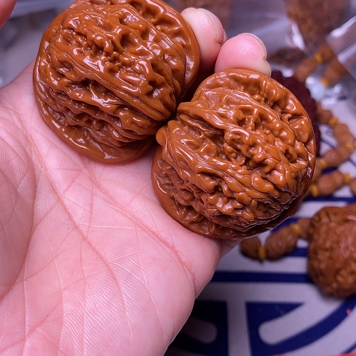天***健文玩核桃吊坠篓子