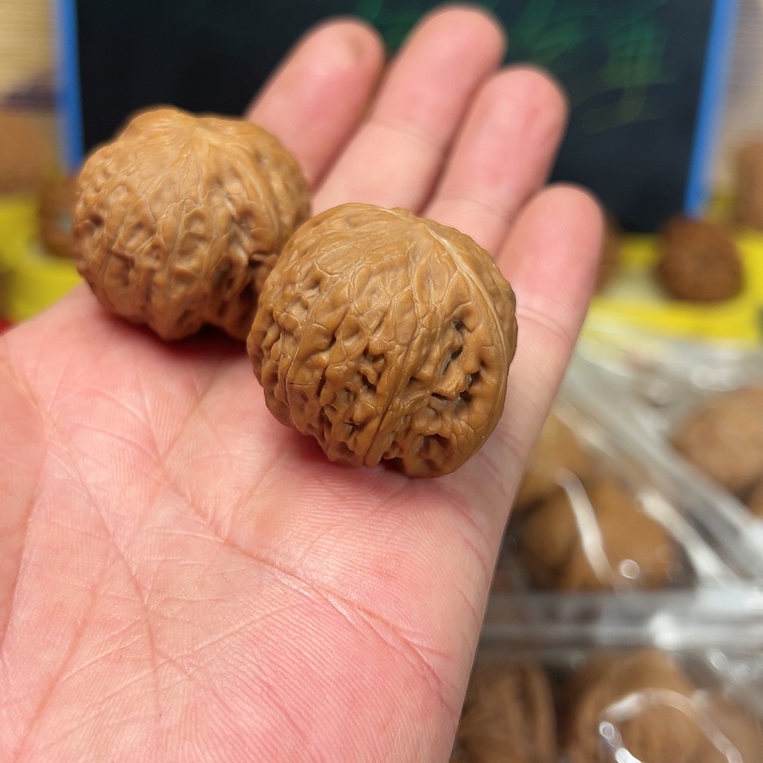 桃核吊坠?***子铁锤核桃