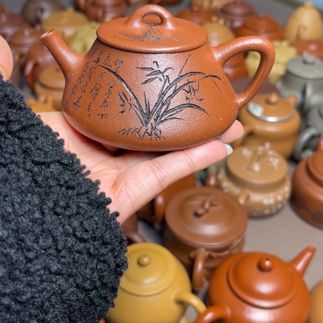 紫砂茶壶蓉*?手工制作