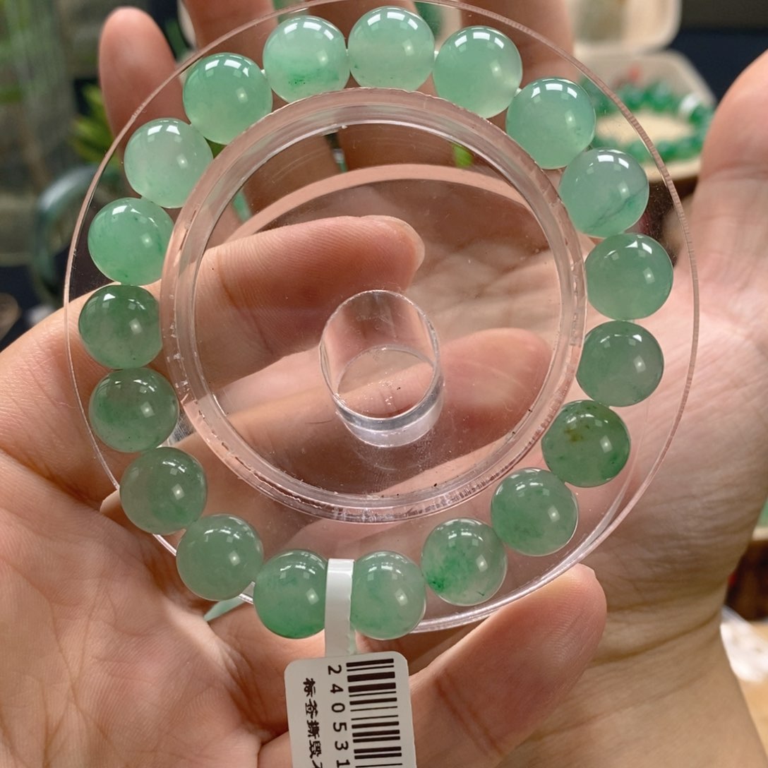 石英质玉手链未镶嵌