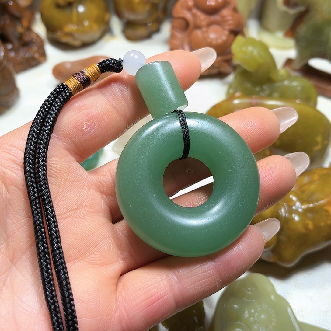 草珠菩提吊坠白玉菩提吊坠