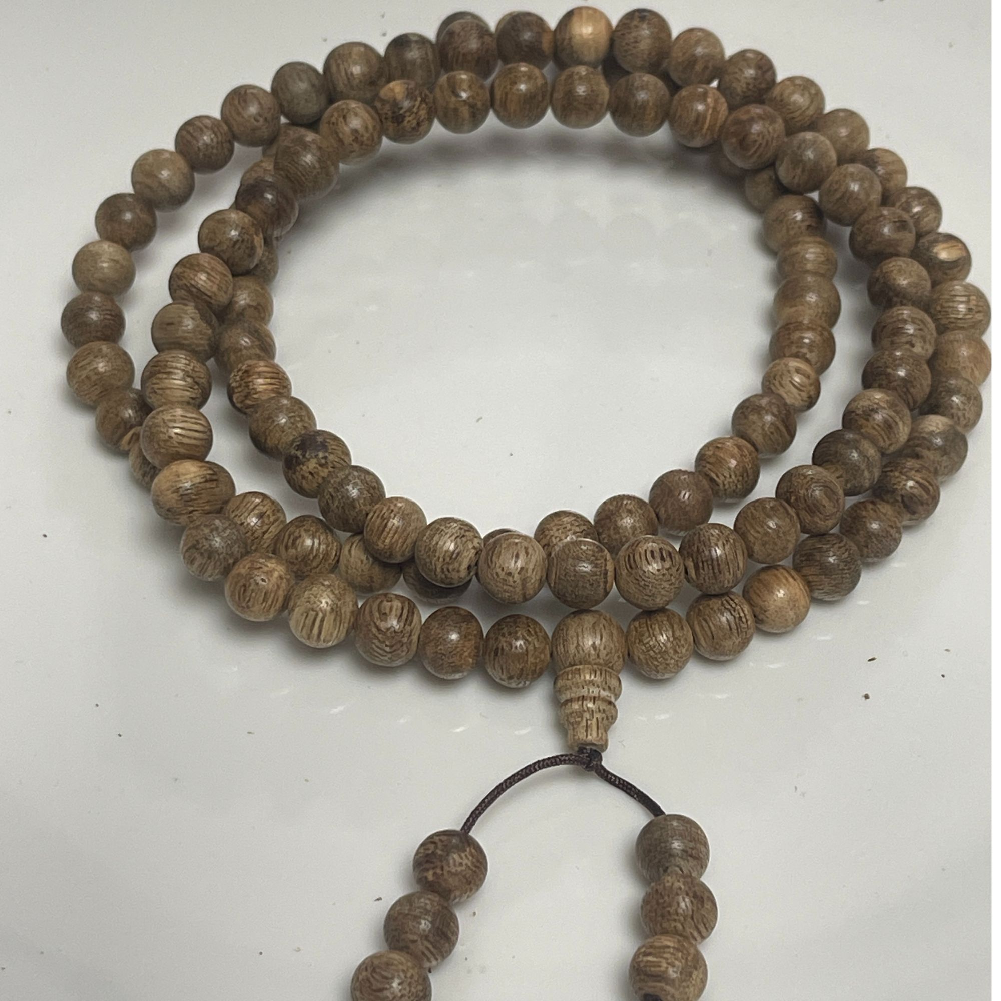 【高货】精品沉香多圈卡0.7/108手串