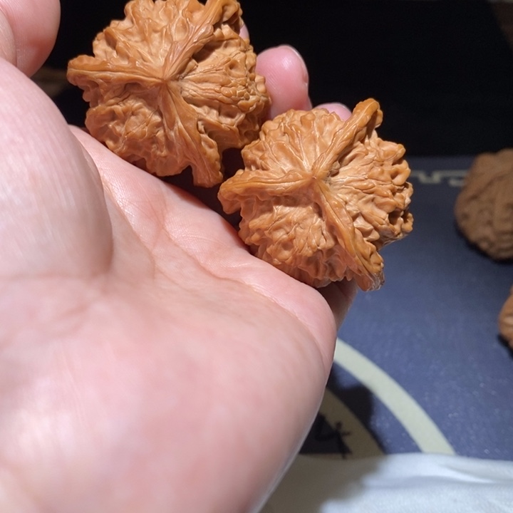 吊坠文玩核桃盘山三棱