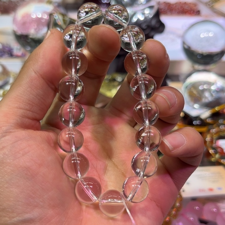 【闪购商品】石英质玉手链未镶嵌猫***彩白水晶