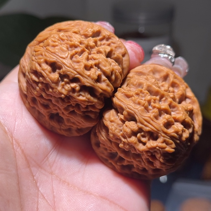 桃核吊坠            43