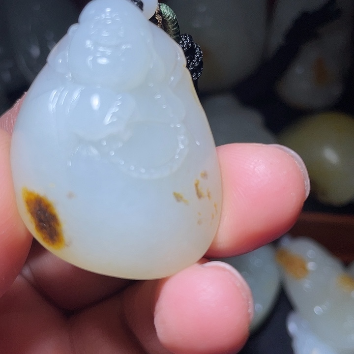 曹***煲和田玉（白玉）未镶嵌车挂