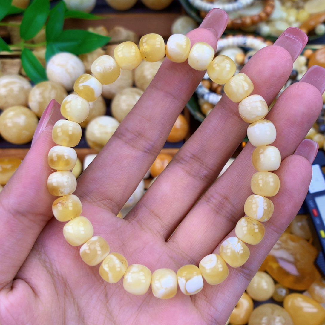 未镶嵌琥珀珠宝奇石8.6 粉