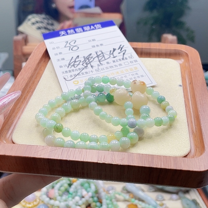 翡翠未镶嵌颈饰天然翡翠Ａ货