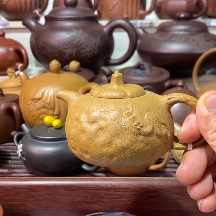 茶壶紫砂精工制作