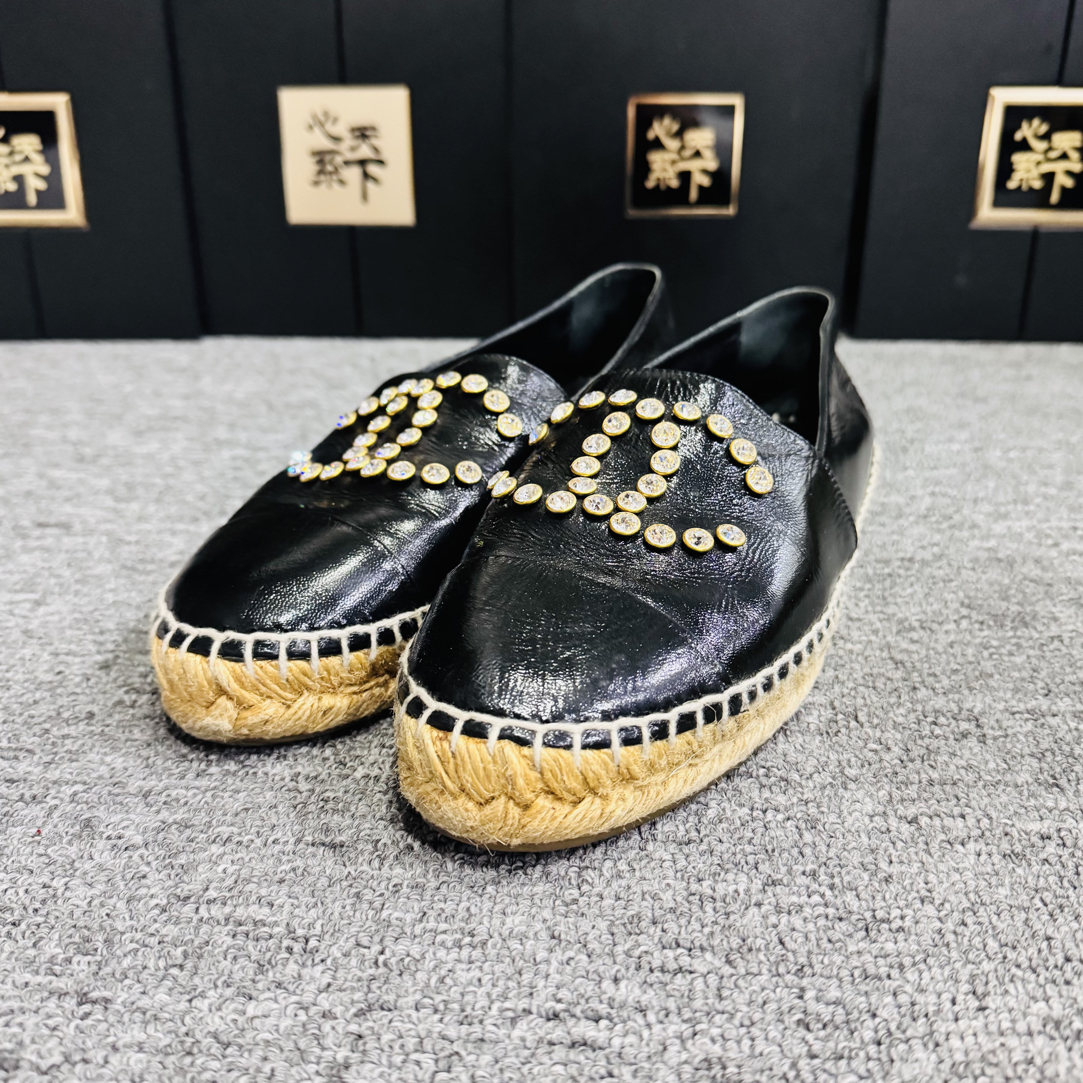 95新 Chanel/香奈儿 油蜡水钻logo渔夫鞋39码ysc4185