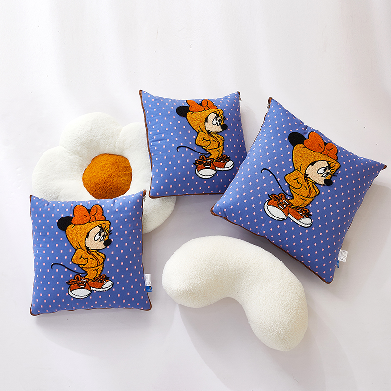 限【拽米鼠大号】水洗可折叠两用车载空调抱枕被多功能