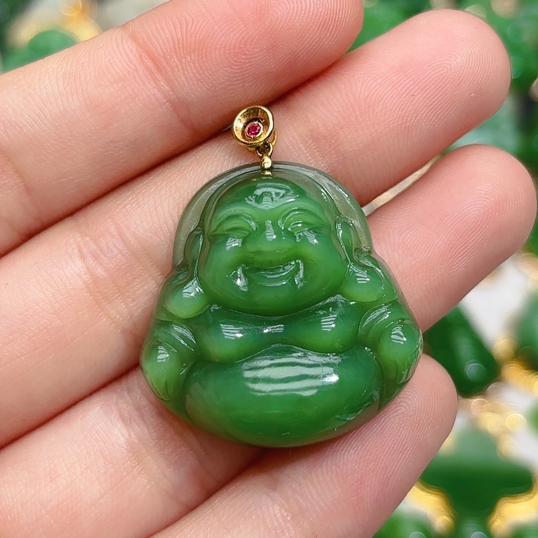 和田玉（碧玉）颈饰18K金镶嵌