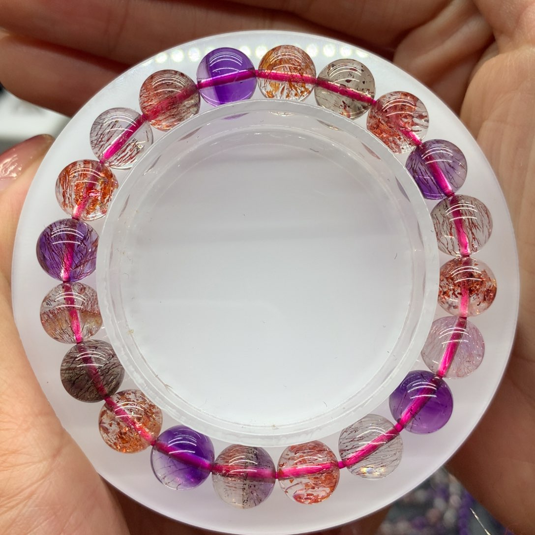 水晶手串未镶嵌倔****?手串