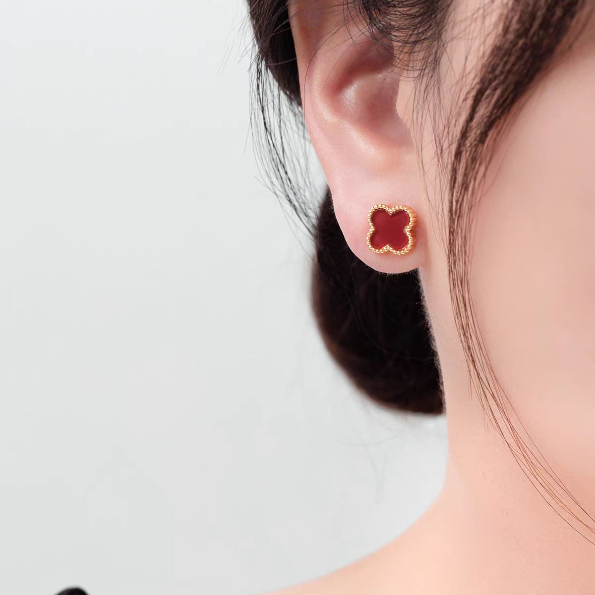 18K金镶嵌经典百搭时尚耳钉#1261